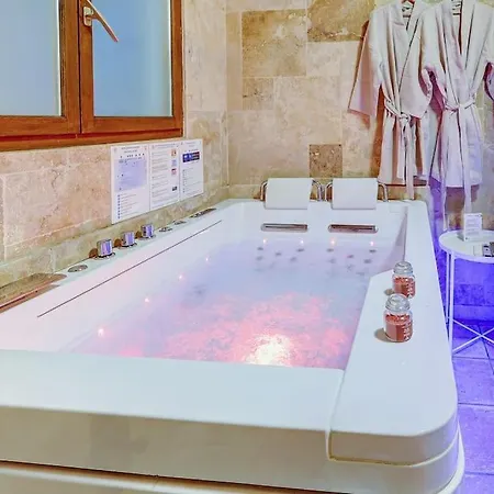 公寓 L'evasion I Bed&spa I Jacuzzi I Cozy I Hypercentre I Rent Immo