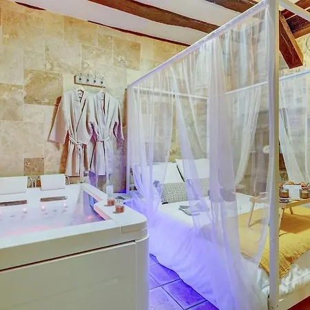 公寓 L'evasion I Bed&spa I Jacuzzi I Cozy I Hypercentre I Rent Immo