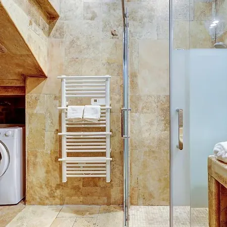 L'evasion I Bed&spa I Jacuzzi I Cozy I Hypercentre I Rent Immo 第戎