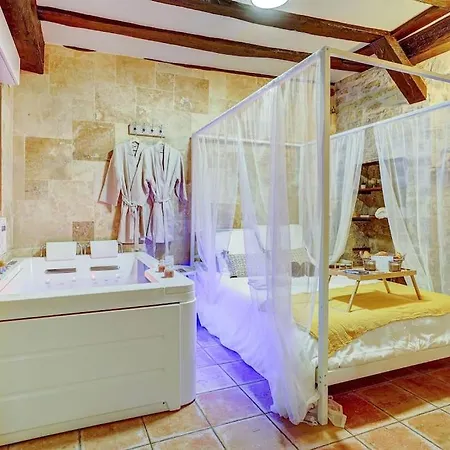 L'evasion I Bed&spa I Jacuzzi I Cozy I Hypercentre I Rent Immo * 第戎